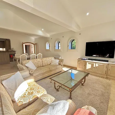 Fontanella * Sainte-Maxime